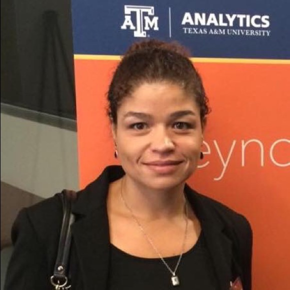 Meet your Posher, Amelia - Picture 1 of 1